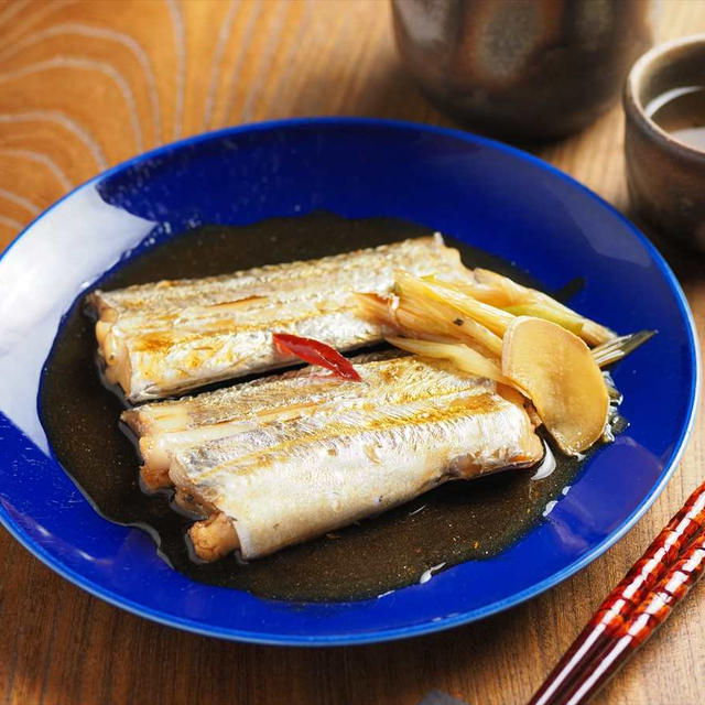 太刀魚の煮付け、煮付けも刺身と同じで鮮度と出来立てを食べるのが大事