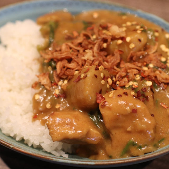 カレーライスでご機嫌をとる（笑）