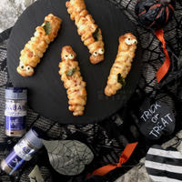 【ハロウィンにオススメ】スタミナ回復☆ベーコンポテトのミイラパイ♡レシピ