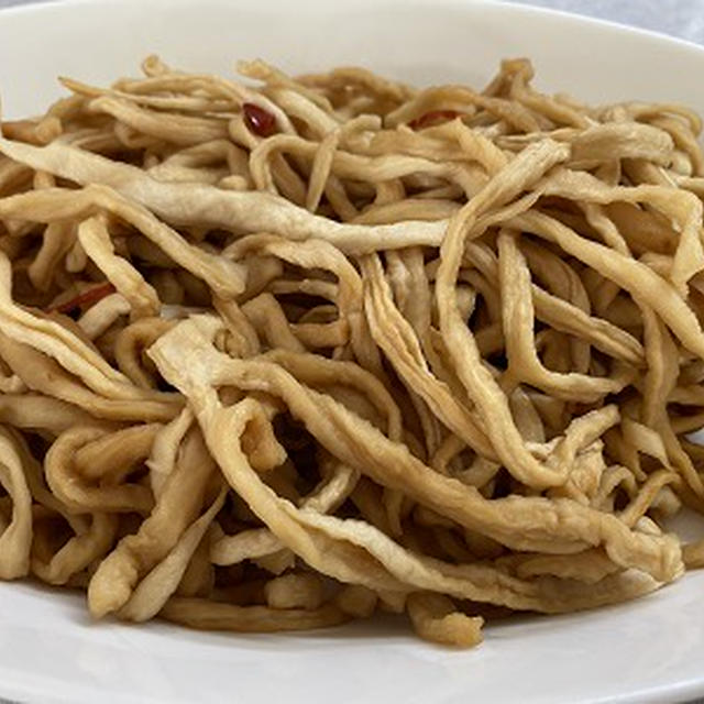 パリパリの食感が良い！割干し大根の炒め物♪