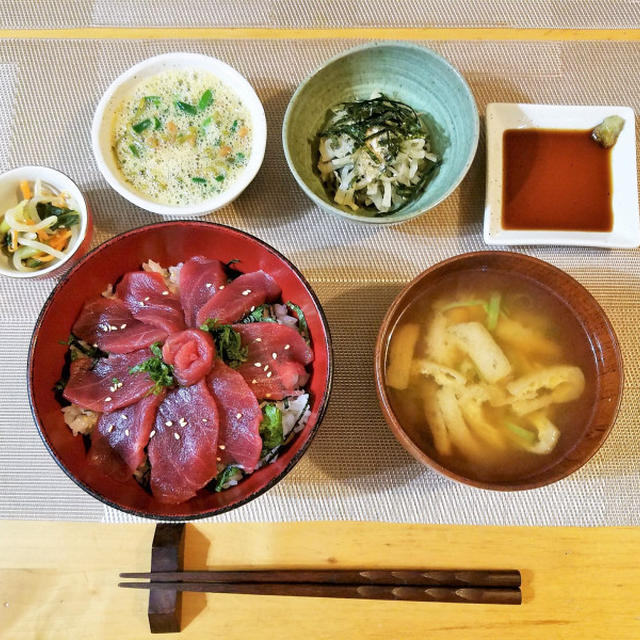 鉄火丼