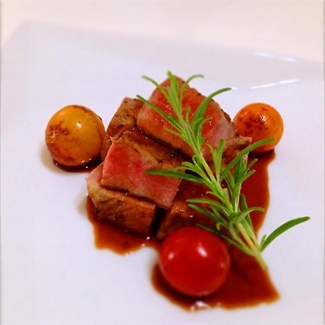 イベリコ豚のステーキ バルサミコソースで By とろちゃんさん レシピブログ 料理ブログのレシピ満載
