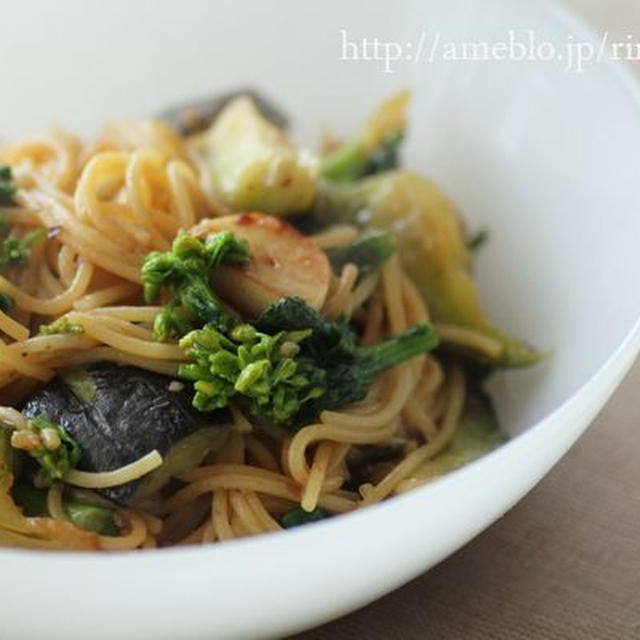 菜の花と水ナスのハチみそスパゲッティ