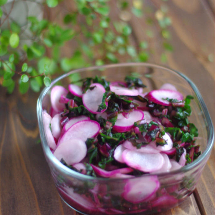 滋賀の伝統野菜！紫が映える「日野菜」の漬け方＆人気レシピの画像