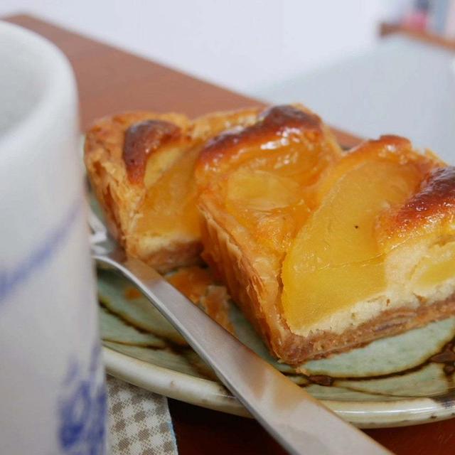 シャトレーゼのアップルパイ、昨日のおやつ#今日のおやつはこれ