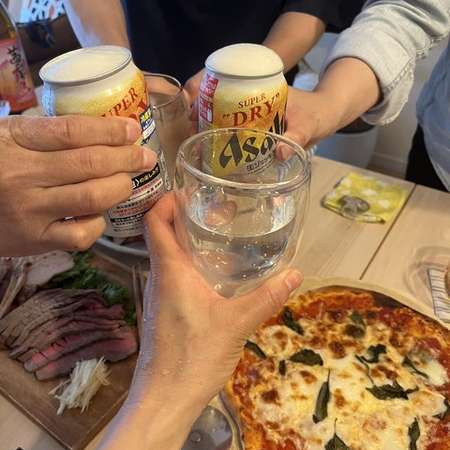楽しい晩餐会と宝箱の中身