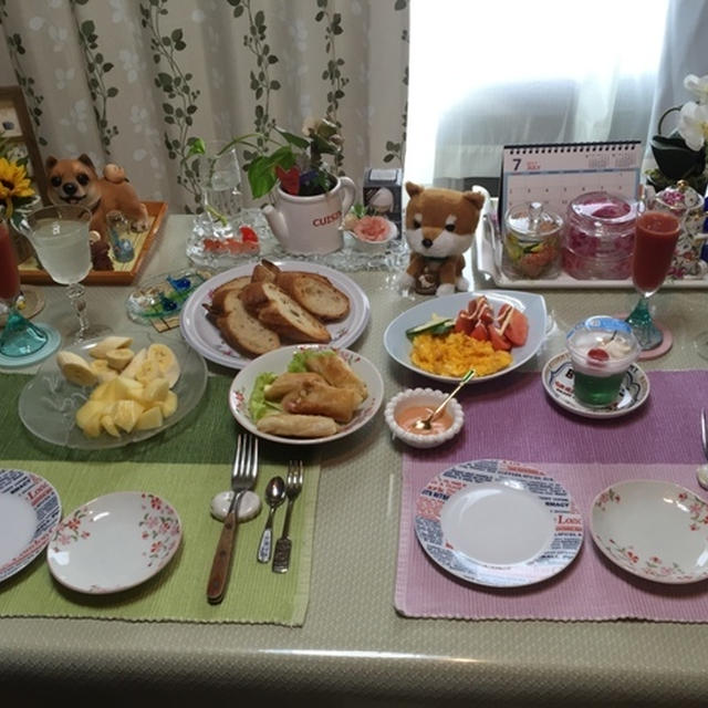 三連休最終日の朝食＆昼食のミートスパ
