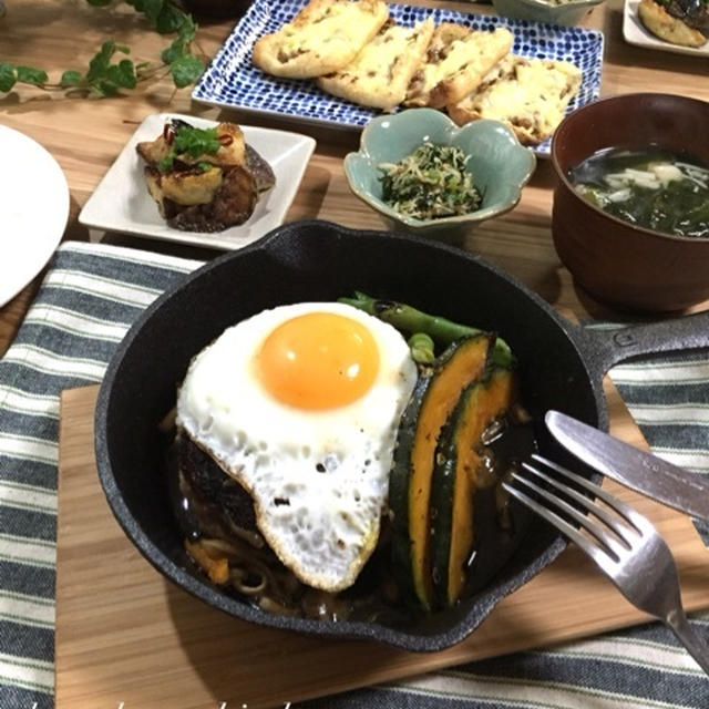 定番な豆腐ハンバーグとカルシウムたっぷりな副菜de晩ごはん♪