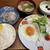 休日の朝ごはん。昼はそうめん
