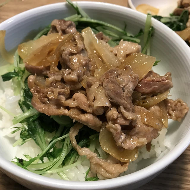 豚の生姜焼き丼