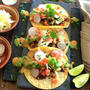 Tacos with Napa Cabbage and Red/Green Sauce白菜入りタコス赤緑ソースがけ