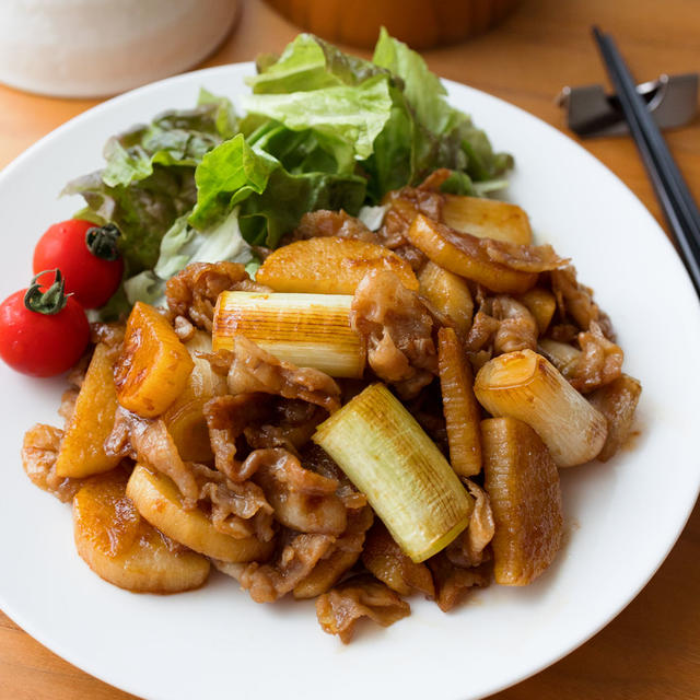 【長芋】ごはんがススム！長ねぎもとろっと甘い♪生姜焼き風炒め。