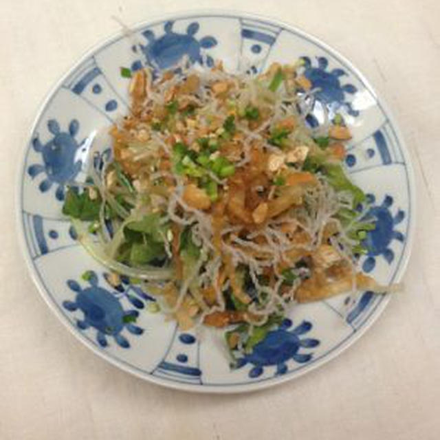 来週の予告、ヤンソンで誘惑したけど、メインはサラダ！