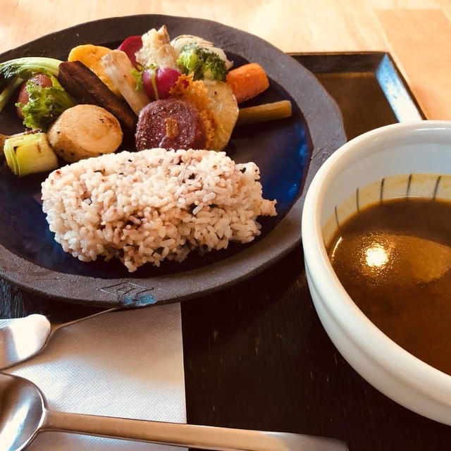 鎌倉野菜のスープカリー「ぬふ・いち」