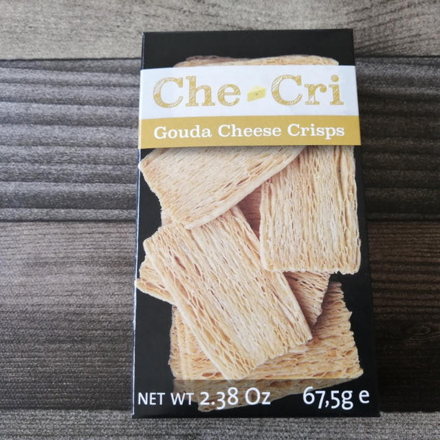 業務スーパーお菓子(*´艸｀*)ゴーダチーズクリスプが美味しい♪