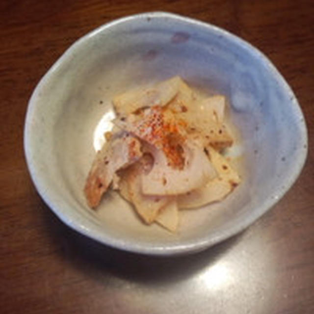 きのうのおつまみ　　れんこんの塩麹炒め