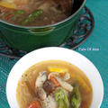鶏手羽先と夏野菜のタイ風スープ by 杏さん