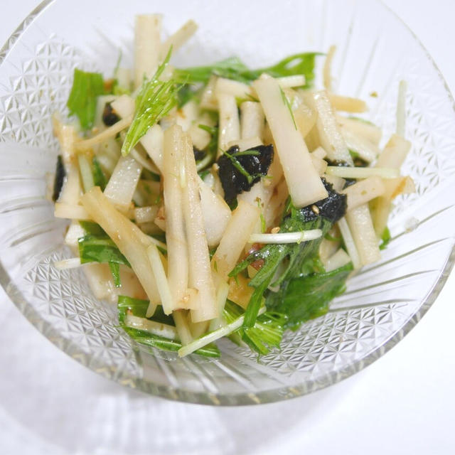 巨大練馬大根！まずは「大根と水菜サラダ」に｜松葉がにの季節。かに探されてたら鳥取の中村商店さん