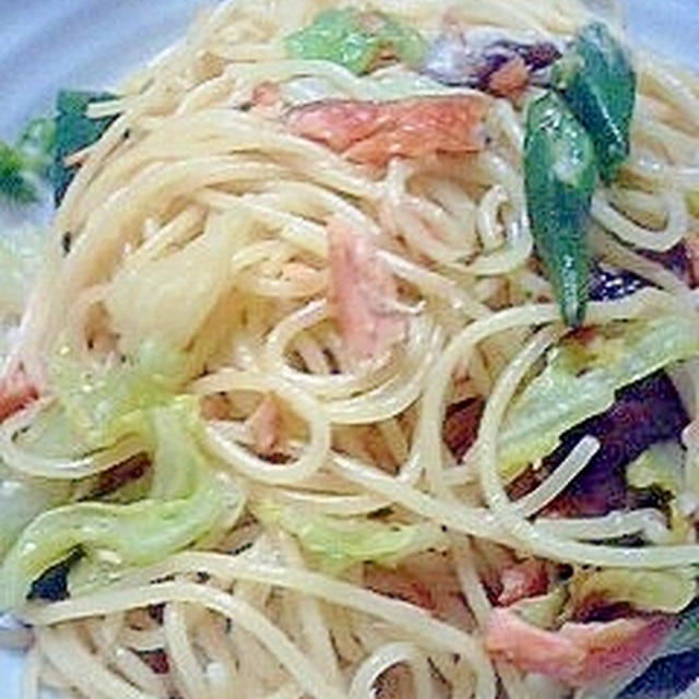 春キャベツと鮭のパスタ（塩麹）