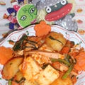 豆腐とジャガ芋のキムチ煮＆菜の花のオイマヨサラダ（お家カフェ）