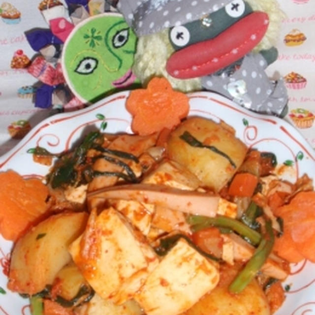 豆腐とジャガ芋のキムチ煮＆菜の花のオイマヨサラダ（お家カフェ）