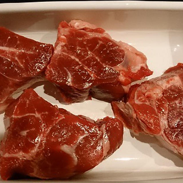 【牛すね肉】の下処理（下ごしらえ）の方法