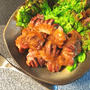 柔ジューシー。黒玉葱ドレッシングの蜂蜜醤油焼き砂肝（糖質6.8g）
