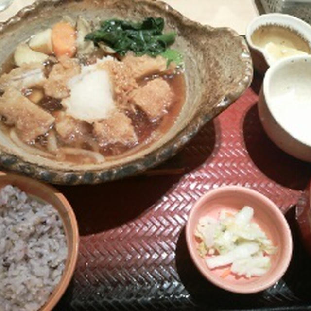 チキンかあさん煮定食　大戸屋さんで