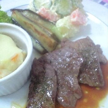 牛もも肉のソテー