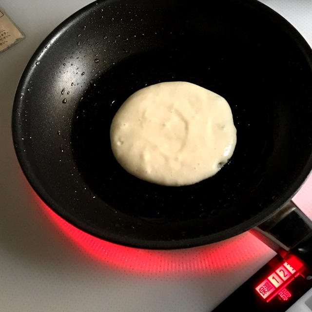今食べる？！誘惑に負けたパンケーキ。