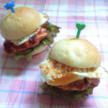 チキンエッグハンバーガー