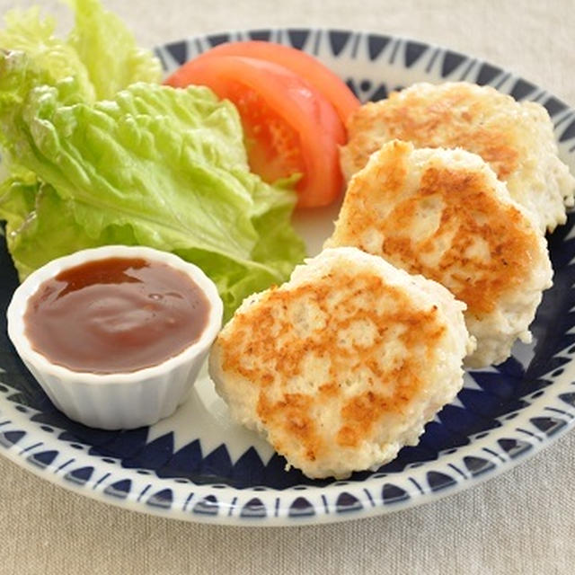 15分107円ストックおかず♡こんがり焼いてお手軽「はんぺんバーグ」