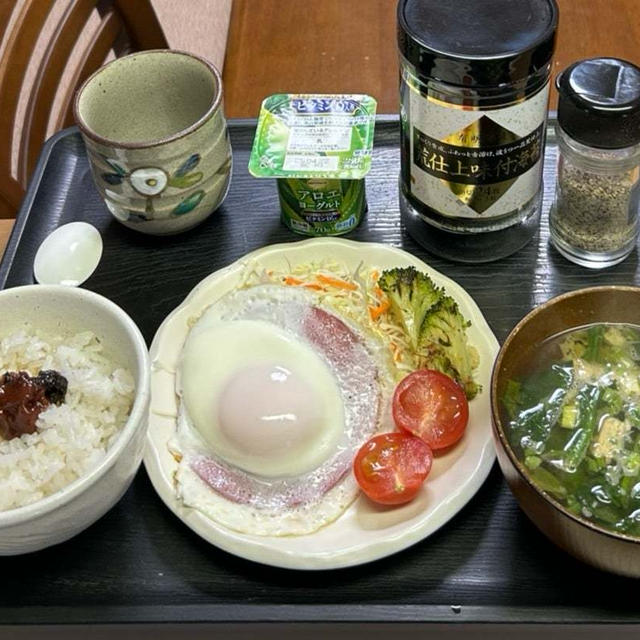 3.27【お家ごはん・朝】パン品切れにて“米”❣️Myオートミルごはん。