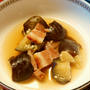 茄子はベーコンの炊いたんとマリネ、ゴーヤは焼きそば　プランター野菜食べ放題の晩酌