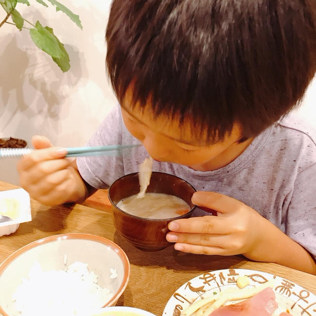 自分で作ると美味しい♡てっちゃんのシチューと冬瓜の煮物とお刺身♡