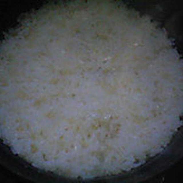 湯立てで白米（９３７）。。。北海道石狩平野砂川産特別栽培米ゆめぴりか・白米（あいざわ米店）と茨城県産うまかっぺコシヒカリ玄米・新米（あいざわ米店）