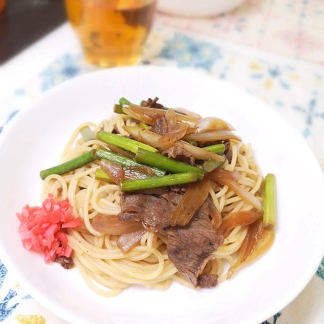 ご飯じゃなくて！？牛丼風パスタ