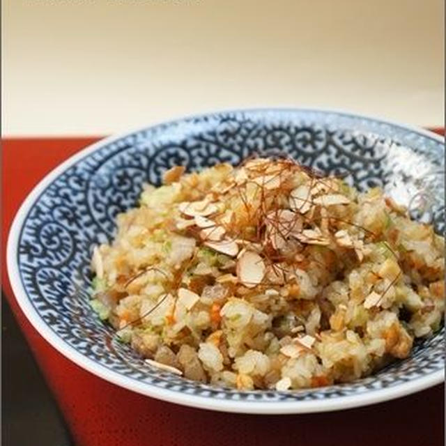 五目炊き込みご飯風 焼きめし。 ＜レシピ＞