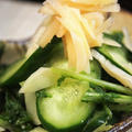 ■常備菜【間引き大根と胡瓜の塩揉みに　作り置きの寿司ガリを混ぜた漬物です♪】
