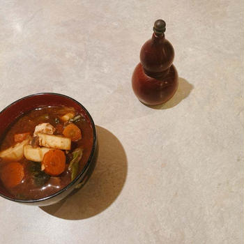 茄子の炊き込みご飯と野菜汁