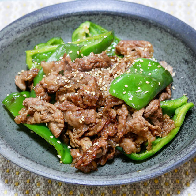 市販のタレをひと工夫「牛肉とピーマンの焼き肉炒め」&「月一のびっくりドンキー」空いてました