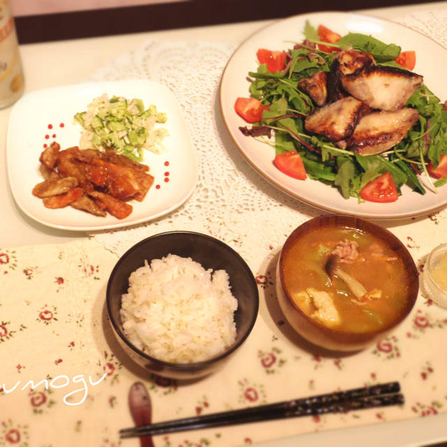 ブリの塩麹焼き＊根菜の甘辛揚げ＊