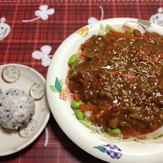 野菜たっぷりジャージャー麺♪