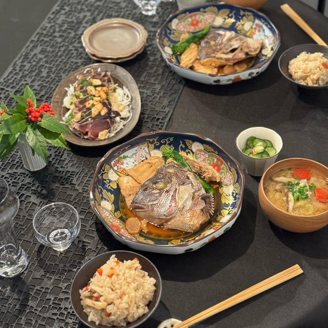 【だんなさまごはん】鯛のあら炊きと炊き込みごはんと鰹のたたきの夜ごはん