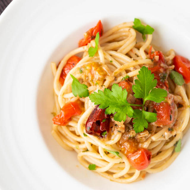 ”イタリアンパセリは具材ですっ！”アンチョビとイタリアンパセリのパスタのレシピ・作り方