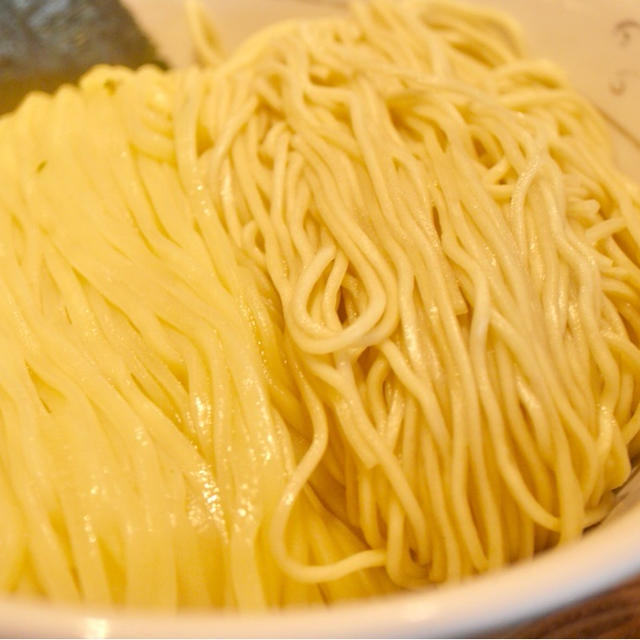 【神保町】浅草開化楼の麺が２種類が良質な清湯（しょうゆ）のスープと楽しめるつけそば　神田　勝本