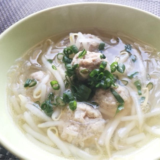 肉団子もやし春雨スープ