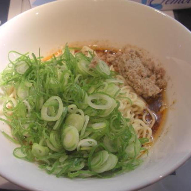 汁なし担々麺　　梵天丸