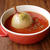 丸ごと玉ねぎのトマトスープ