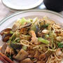 昭和の味「海老となすと青梗菜の甘辛焼きうどん」＆おうちでおすし屋さん
